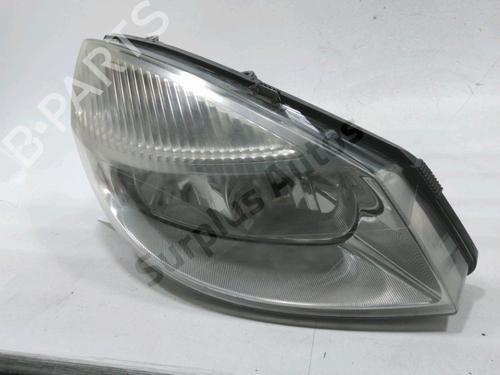 Used Right headlight RENAULT SCÉNIC II (JM0/1_) 1.5 dCi (JM1E, JM16) (106 hp) 31004969
