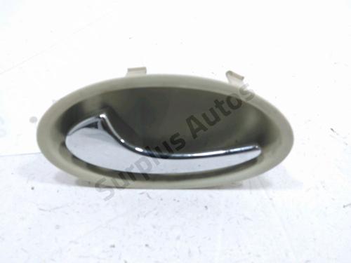 Used Front left interior door handle Front left interior door handle 37775293 37775293