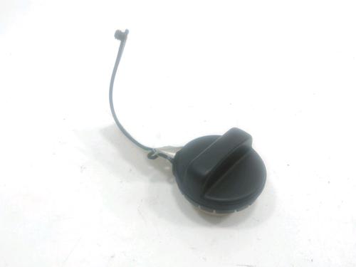 Used Fuel cap TOYOTA YARIS (_P9_) 1.4 D-4D (NLP90_, NLP90R) (90 hp) 30983733