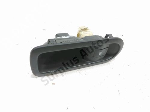 Used Left rear window switch RENAULT MEGANE II (BM0/1_, CM0/1_) 1.9 dCi (131 hp) 31000544
