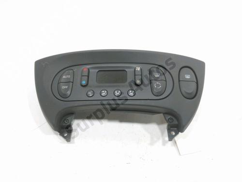 Used Climate control RENAULT SCÉNIC I MPV (JA0/1_, FA0_) 1.6 (JA00, JA16, JA15, JA19, JA1V, JA2B, JA2C, JA0B,... (107 hp) 30988741