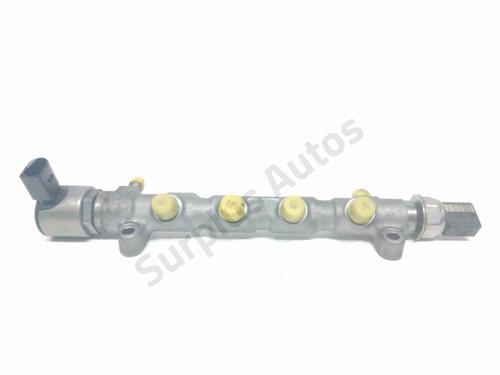 Rail D'Injecteurs VW GOLF VII (5G1, BQ1, BE1, BE2) 1.6 TDI (110 hp) 32102216