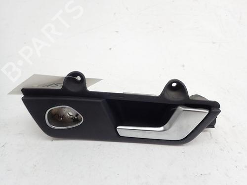 Used Front right interior door handle Front right interior door handle 37774755 37774755