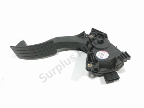 Pedal RENAULT TWINGO III (BCM_, BCA_) 0.9 TCe 95 | BP40620402I4 - Image 3