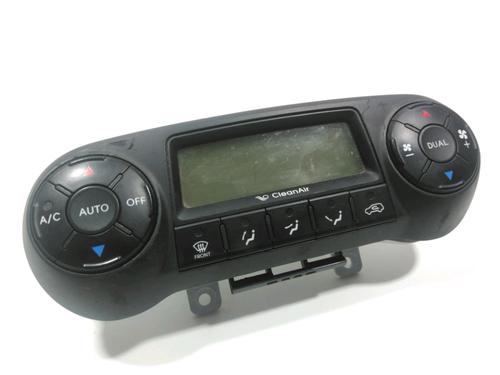 Used Climate control Climate control 28227641 28227641