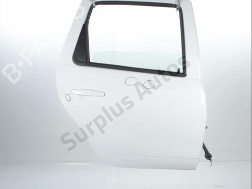 right-rear-door-dacia-duster-hs_-2010-2011-2012-2013-2014-2015-2016-2017-2018-32279890 main image