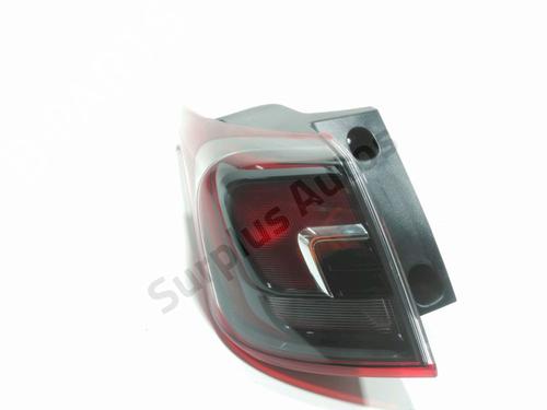 Used Left taillight OPEL CROSSLAND X / CROSSLAND (P17, P2QO) 1.5 Turbo D (75) (120 hp) 28270000