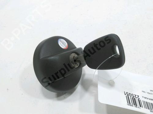 Used Fuel cap PEUGEOT 307 Break (3E) 2.0 HDi 135 (136 hp) 30983804