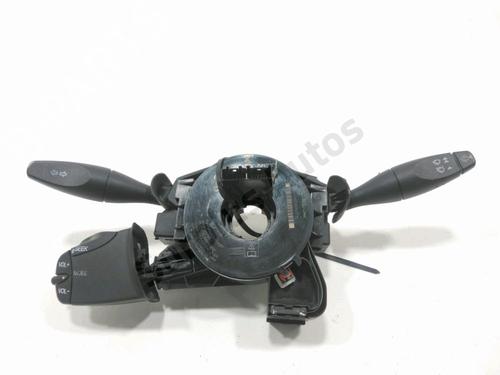 Used Steering wheel controls Steering wheel controls FORD FIESTA V (JH_, JD_) 1.4 TDCi (68 hp) 33333571 33333571