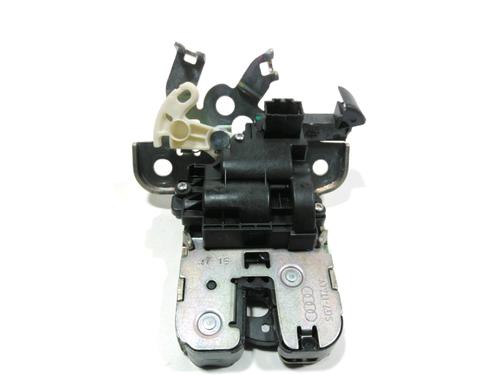 Used Tailgate lock SKODA OCTAVIA III Combi (5E5, 5E6) 2.0 TDI RS (184 hp) 28260513