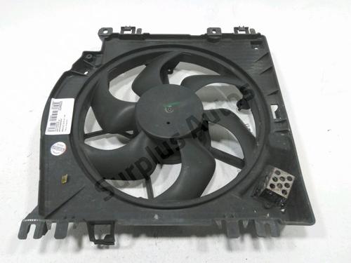 Used Radiator fan RENAULT CLIO III (BR0/1, CR0/1) 1.2 16V (BR02, BR0J, BR11, CR02, CR0J, CR11) (75 hp) 30986550