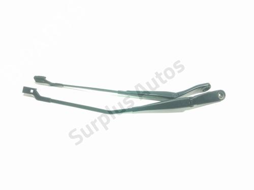 Used Front windshield wiper arm VOLVO XC60 I SUV (156) D4 AWD (190 hp) 28272146