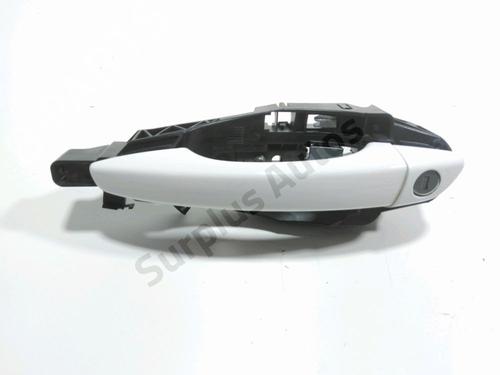 Used Front left exterior door handle CITROËN C3 III (SX) 1.2 PureTech 82 (83 hp) 30335244