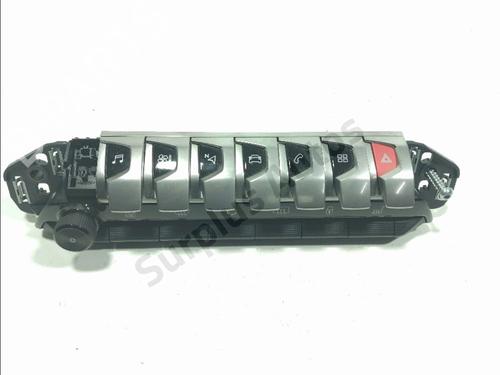 Comutador / Botão 4 piscas PEUGEOT 3008 II SUV (MC_, MR_, MJ_, M4_) 1.5 BlueHDi 130 (131 hp) 31694131