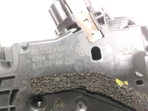 Front right lock RENAULT CLIO V (B7_) 1.5 Blue dCi 100 (B7AD) | BP28247254C97 - Image 2
