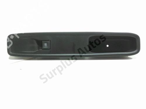 Used Right front window switch Right front window switch 37773027 37773027