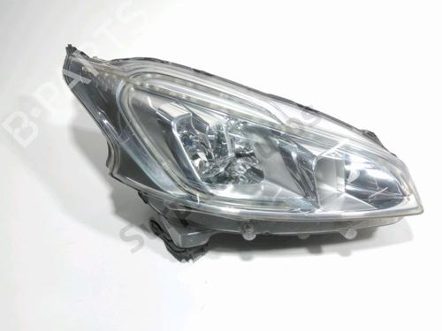 Used Right headlight PEUGEOT 208 I (CA_, CC_) 1.6 VTi (120 hp) 31608198
