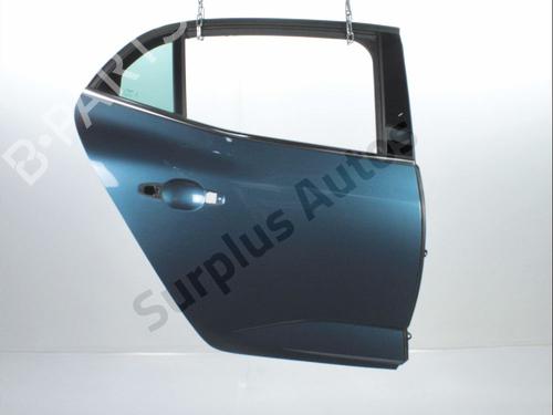 Dør højre bagtil RENAULT MEGANE IV Hatchback (B9A/M/N_) 1.3 TCe 140 (B9NB) (140 hp) 30086843
