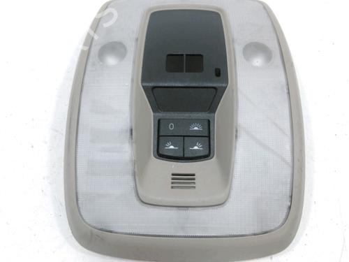 Luz interior VOLVO V50 (545) 1.6 D (110 hp) 31003266