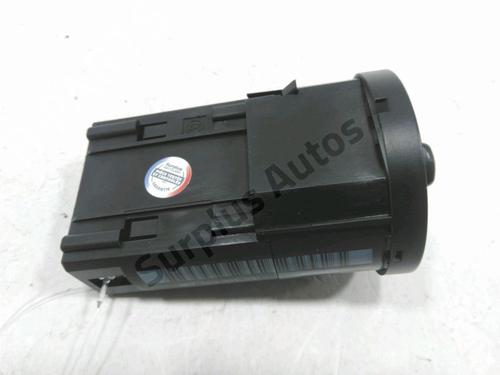 Headlight switch VW GOLF IV (1J1) 1.6 | BP30990446I24
