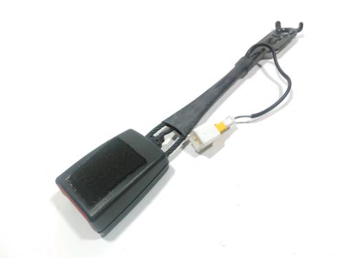 Used Seat buckle PEUGEOT 5008 (0U_, 0E_) 2.0 HDi 150 / BlueHDi 150 (150 hp) 28234683