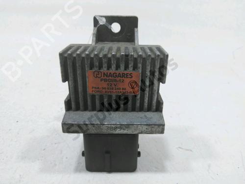 Used Electronic module PEUGEOT 5008 (0U_, 0E_) 2.0 HDi 150 / BlueHDi 150 (150 hp) 30985363