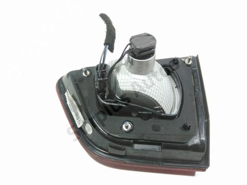 Left tailgate light RENAULT KADJAR (HA_, HL_) 1.6 dCi 130 (HLA4) | BP28268250C79