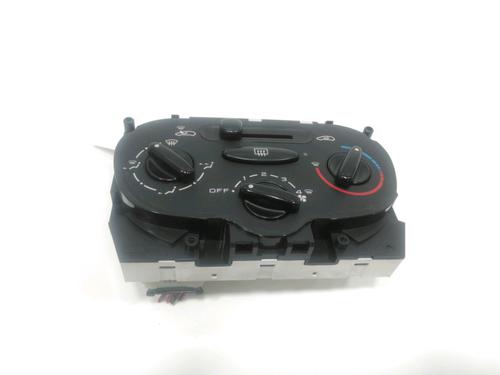 Used Climate control PEUGEOT 206+ (2L_, 2M_) 1.4 HDi eco 70 (68 hp) 30988630