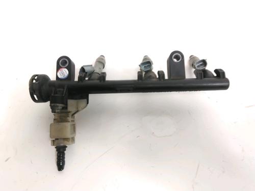 Used Injection rail Injection rail 28221238 28221238