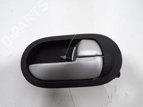 Used Front right interior door handle Front right interior door handle 37774780 37774780