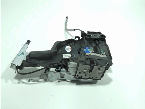 front-left-lock-lynk-co-01-2017-33333733 main image