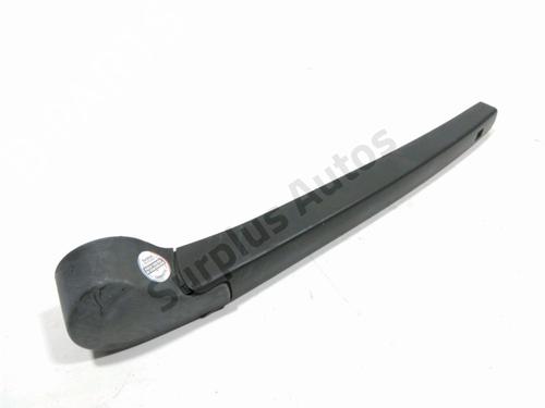 Used Rear windshield wiper arm VW POLO VI (AW1, BZ1, AE1) 1.0 MPi (80 hp) 32742544