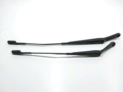Front windshield wiper arm AUDI Q3 (8UB, 8UG) 2.0 TFSI quattro | BP28271820C143 