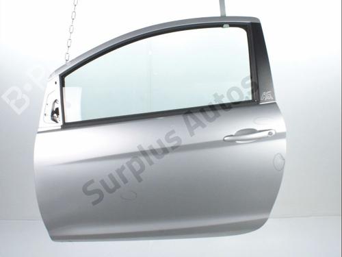 Used Left front door FORD KA (RU8) 1.3 TDCi (75 hp) 28244570