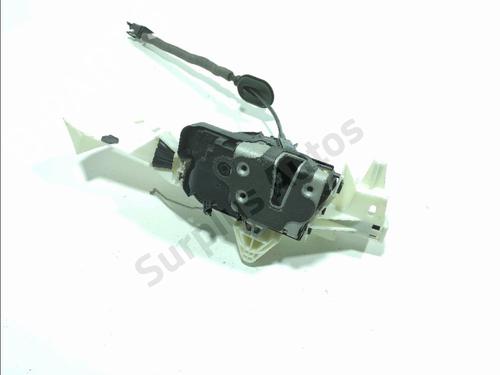 Used Front left lock Front left lock 33646816 33646816