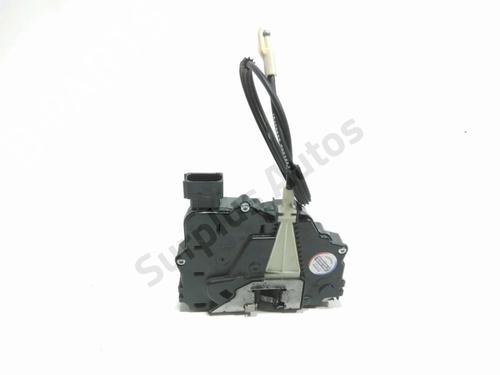 Used Front left lock OPEL CORSA E (X15) 1.4 (08, 68) (90 hp) 28248279
