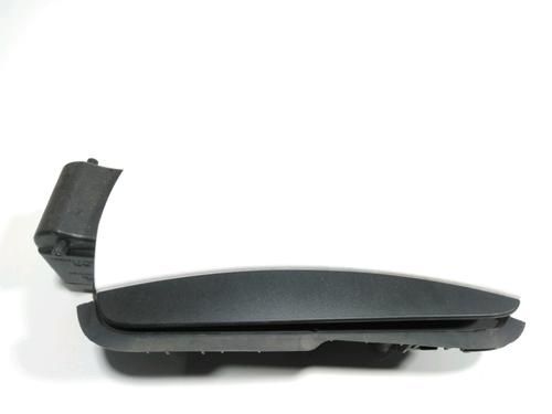 fuel-flap-citroen-c4-cactus-2014-28220079 main image