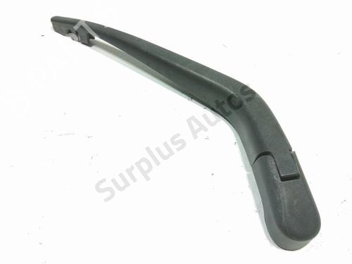 Used Rear windshield wiper arm Rear windshield wiper arm HONDA JAZZ III (GE_, GG_, GP_, ZA_) 1.3 HYBRID (GP1) (102 hp) 40214998 40214998