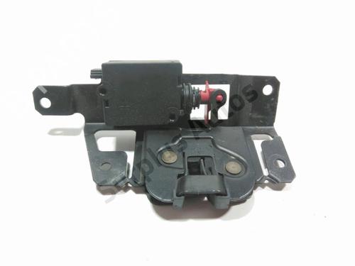 Used Tailgate lock BMW 3 Compact (E46) 316 ti (115 hp) 28260709
