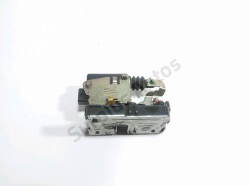 front-left-lock-dacia-logan-ls_-2004-28248381 main image
