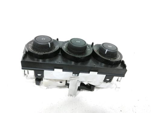 Used Climate control PEUGEOT 308 SW I (4E_, 4H_) 1.6 HDi (114 hp) 30988550