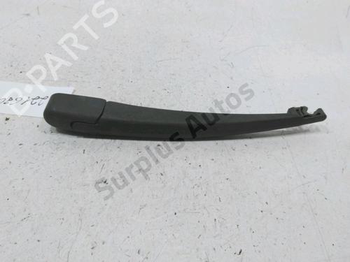 Used Rear windshield wiper arm HYUNDAI i30 (FD) 1.4 (109 hp) 31007389