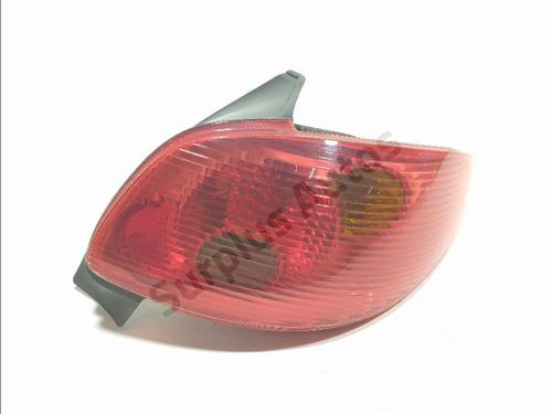 Used Right taillight Right taillight PEUGEOT 206 Hatchback (2A/C) 1.4 i (75 hp) 36105754 36105754
