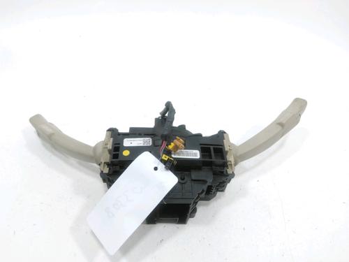 Steering wheel controls VOLVO V70 III (135) 2.4 D | BP30988142E15