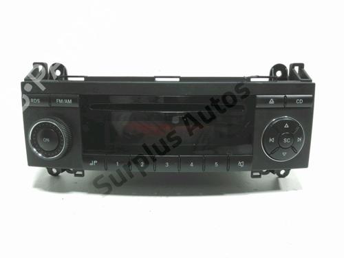 Used Radio MERCEDES-BENZ A-CLASS (W169) A 150 (169.031, 169.331) (95 hp) 30086135