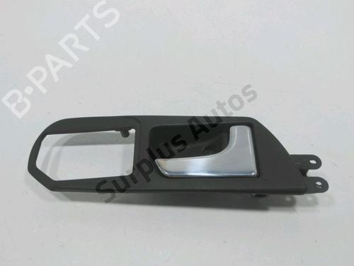 Used Front right interior door handle Front right interior door handle 37775013 37775013