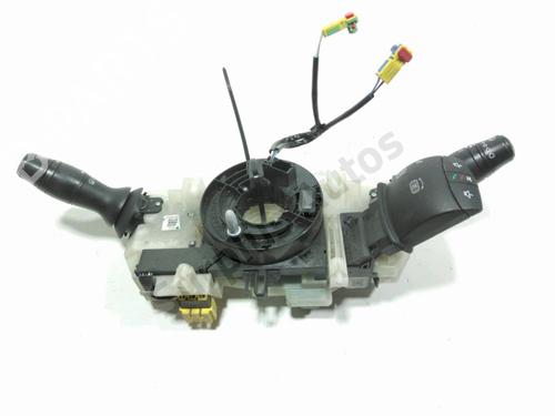 steering-wheel-controls-renault-scenic-iii-jz01_-2008-2009-2010-2011-2012-2013-2014-2015-2016-32153695 main image