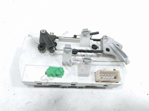 AC Styreenhet / Manøvreringsenhet PEUGEOT 206 Hatchback (2A/C) 1.4 HDi eco 70 | BP30988727I5