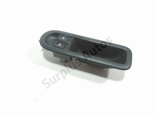 Used Left front window switch RENAULT CLIO III (BR0/1, CR0/1) 1.2 16V (BR02, BR0J, BR11, CR02, CR0J, CR11) (75 hp) 29858741