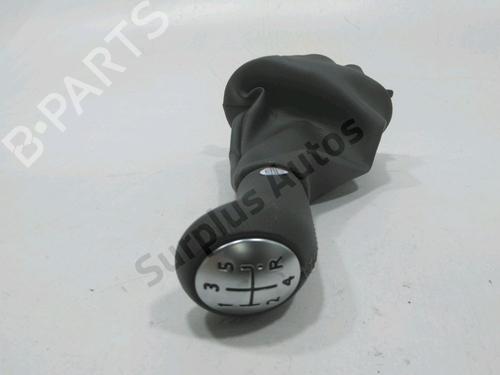 shift-knob-dacia-sandero-2008-37506900 main image